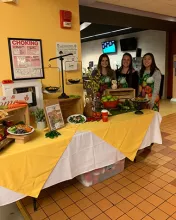 Kristin Lee salad bar