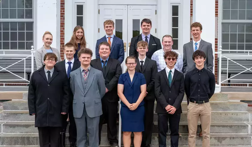 High School Students Explore College Before Graduation