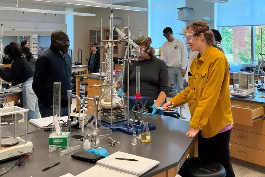 Students in the lab