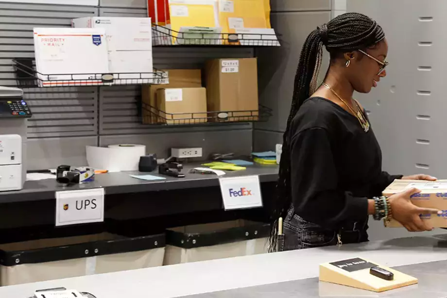 Student Mail and Package Services