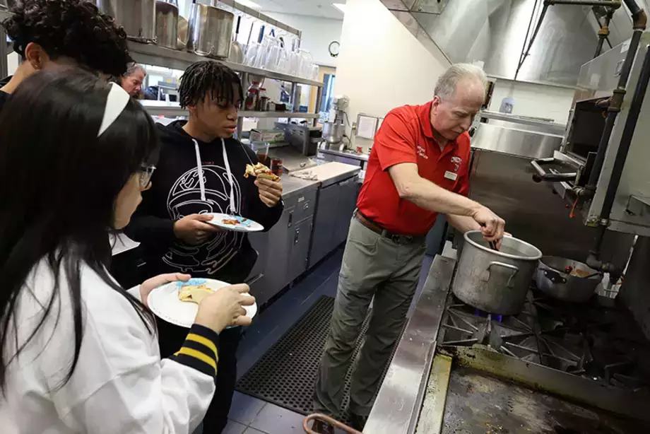 College in High School Students Visit Campus