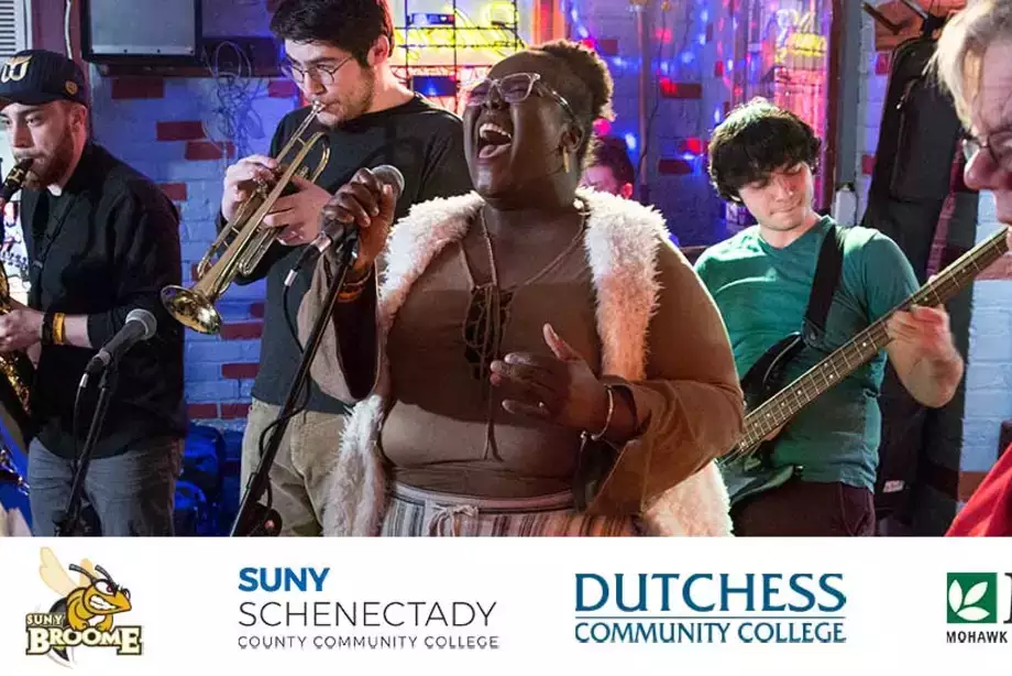 Students perform at the OAK
