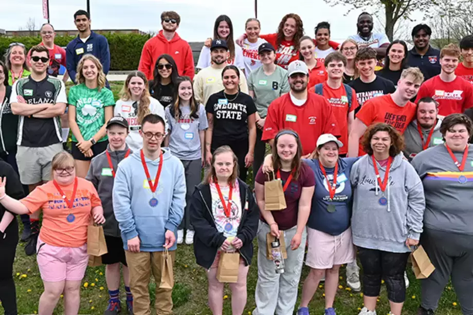 Students Volunteer at Spring EDD Adaptive Sports