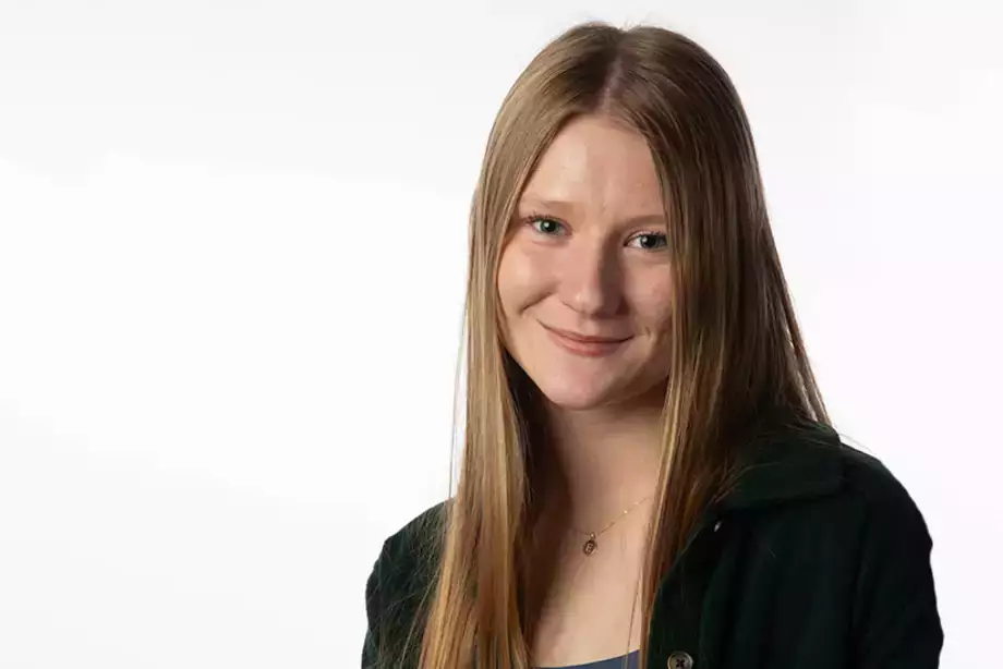 Emily Hoy (’23 Dietetics)
