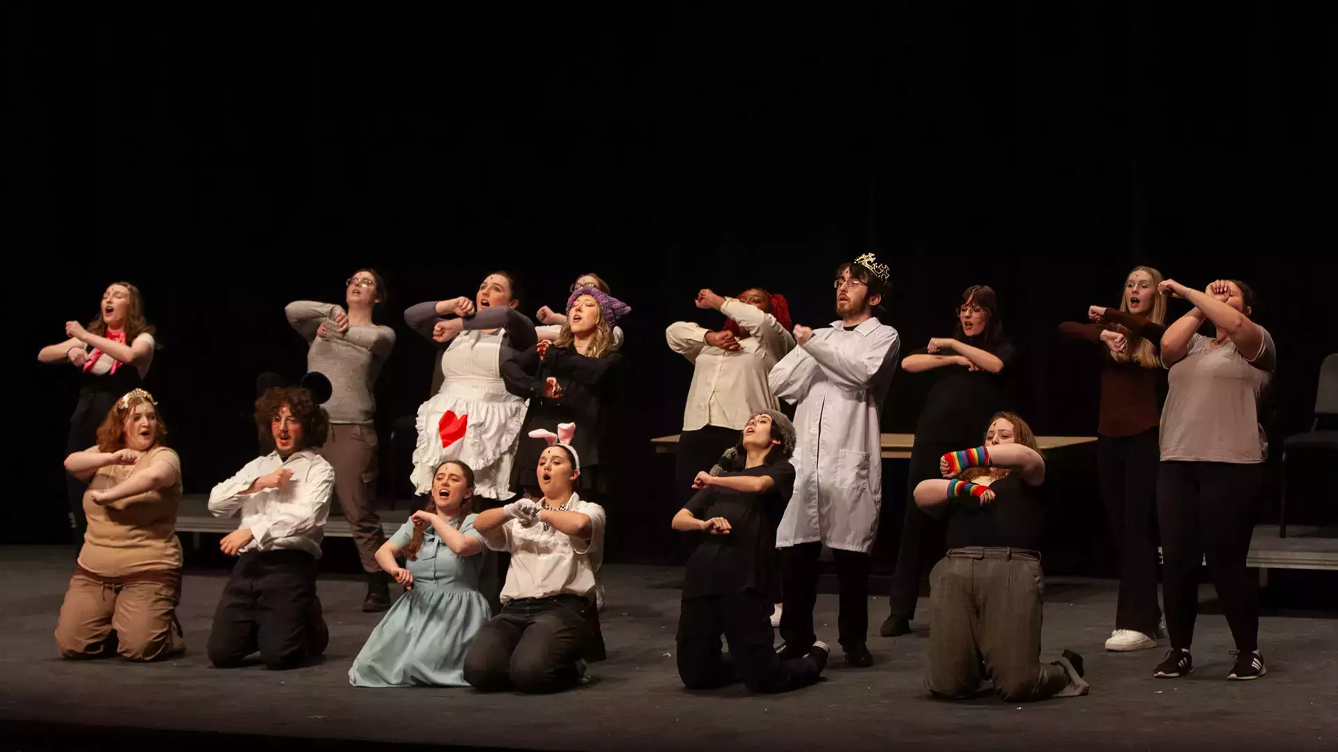 The Apollo Music Club performing